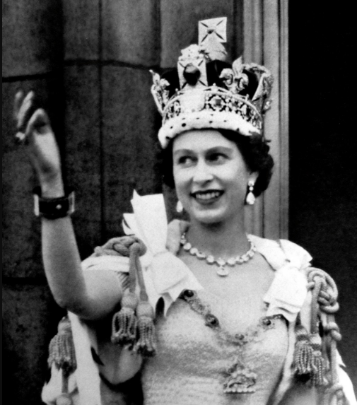6 Febrero 1952 Isabel II se convierte en Reina de Inglaterra