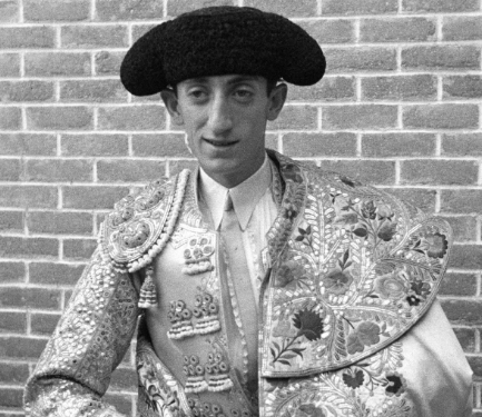 29 Agosto 1947 fallece el torero Manolete tras recibir una cornada