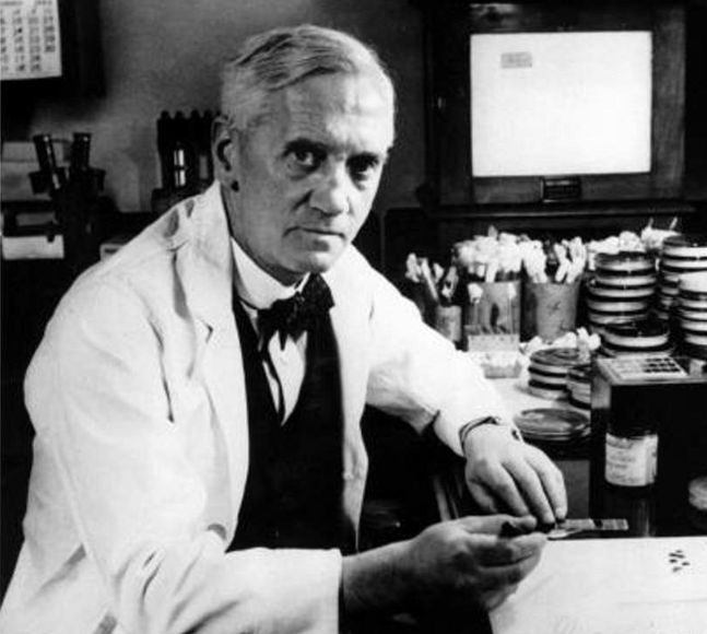 28 Septiembre 1928 Alexander Fleming descubre la Penicilina