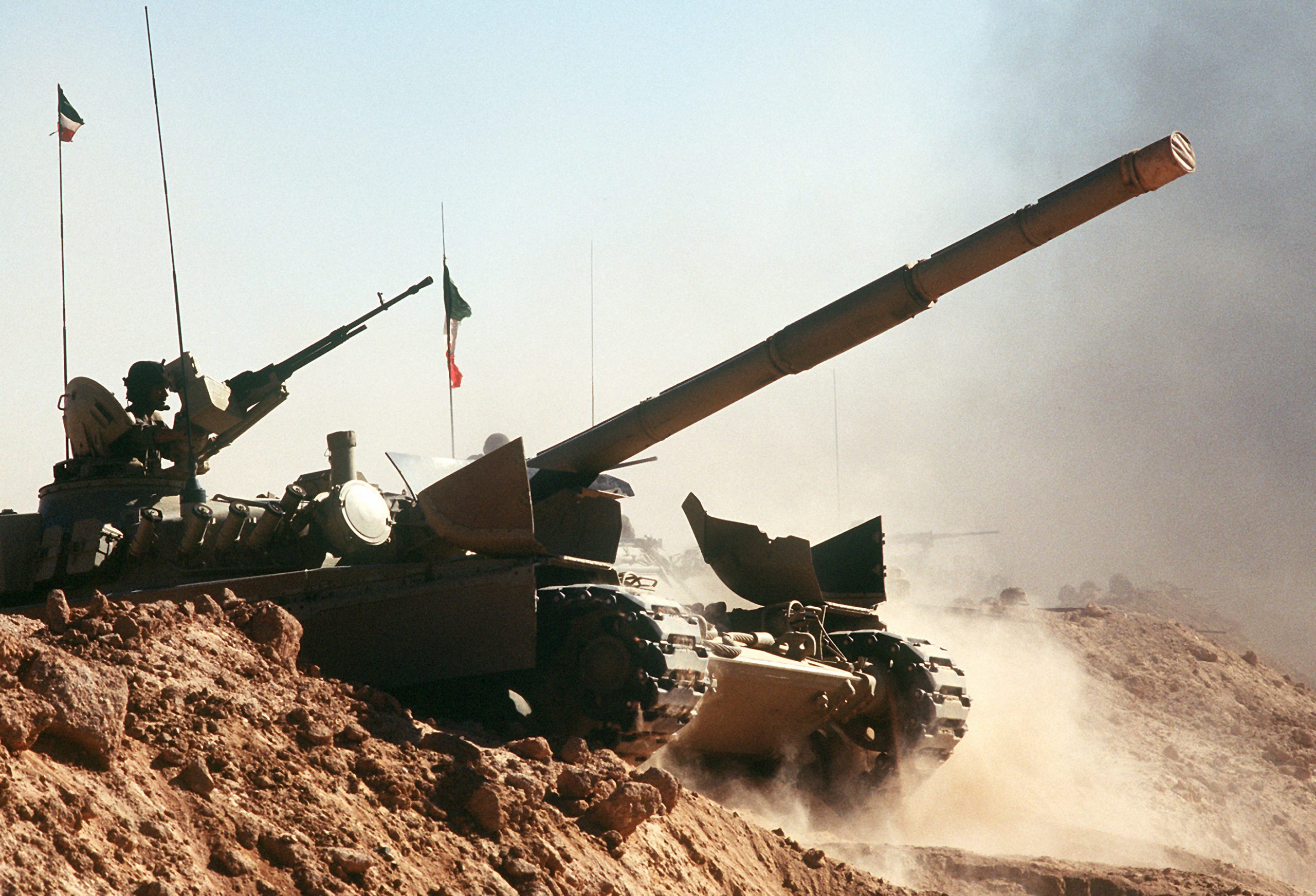 2 de agosto de 1990 Irak invade el emirato de Kuwait